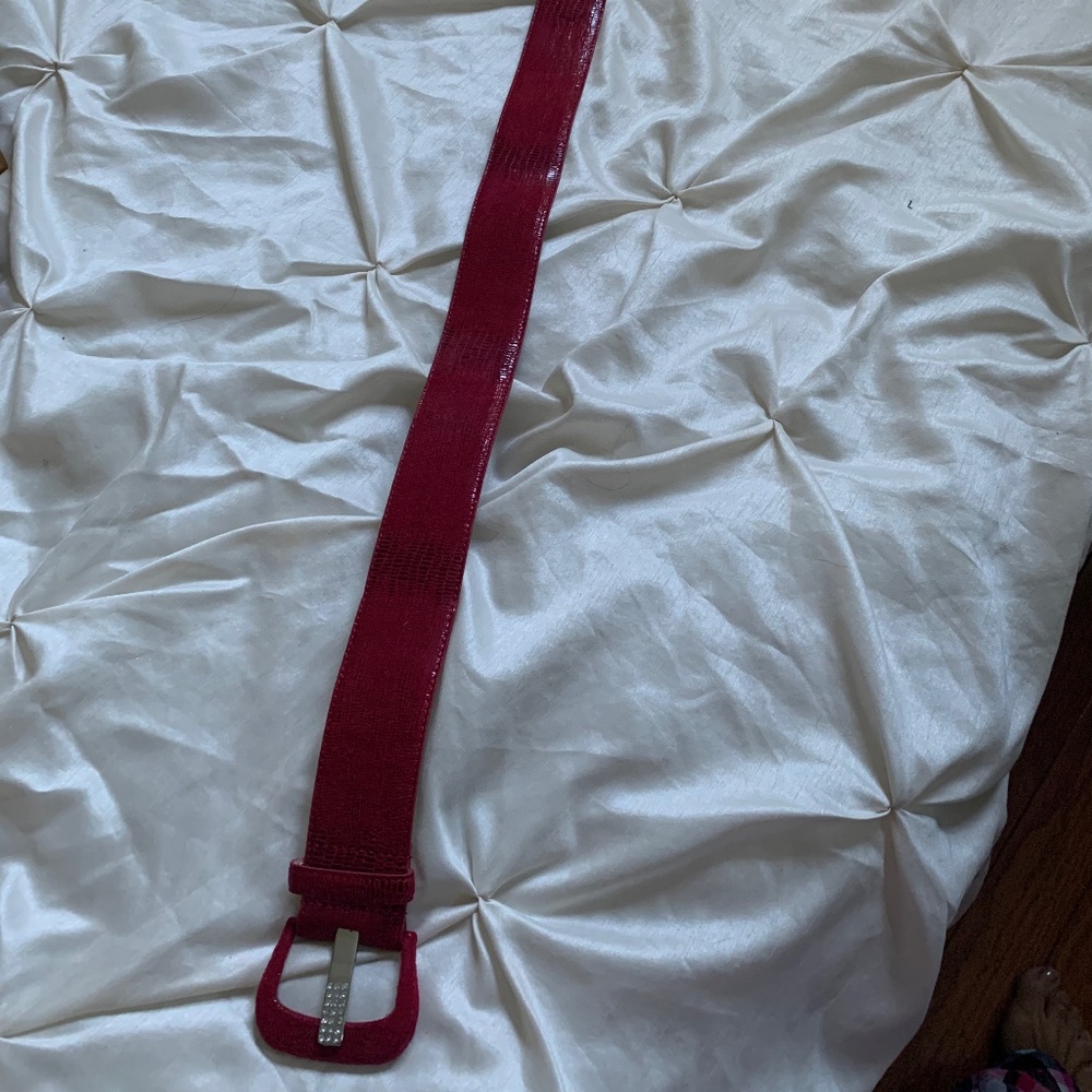 White House Black Market Red Snakeprint Belt sz L